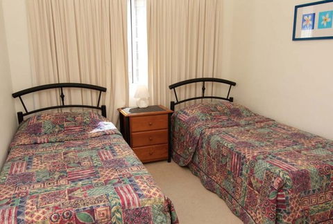Apartments Paradise Grove - Accommodation Mermaid Beach 5