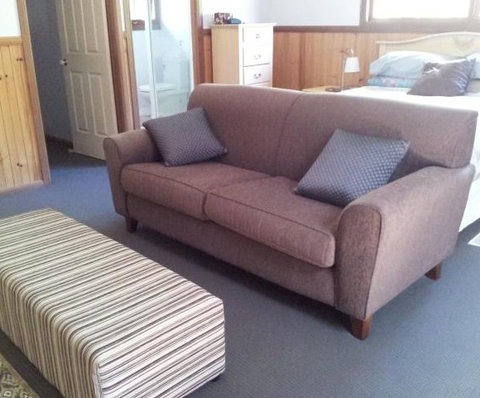 B & B On Sunrise - Accommodation Mermaid Beach 5
