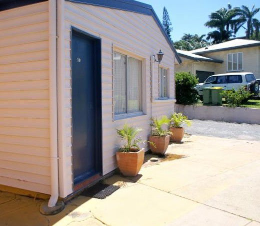North Mackay QLD Accommodation Mermaid Beach