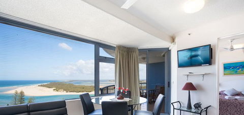 Centrepoint Holiday Apartments Caloundra - Accommodation Mermaid Beach 3