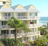 Crystal Beach Resort - Accommodation Mermaid Beach