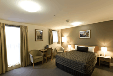 The Old Woolstore Apartment Hotel - thumb 2