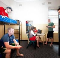 Maze Backpackers And Cb Hotel - Accommodation Mermaid Beach