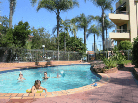 Grangewood Court Holiday Apartments - Accommodation Mermaid Beach
