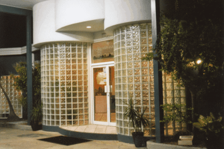 Gladstone Palms Motor Inn - Accommodation Mermaid Beach 0