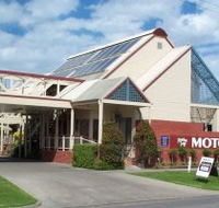 Riverboat Lodge Motor Inn - Accommodation Mermaid Beach