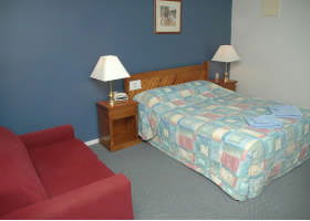 Riverboat Lodge Motor Inn - Accommodation Mermaid Beach 1