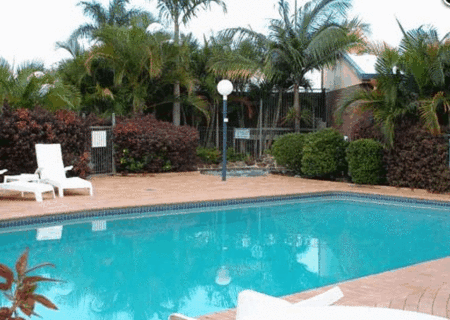 SMART MOTELS BERT HINKLER - Accommodation Mermaid Beach