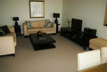 Pacific Regis Beachfront Apartments - Accommodation Mermaid Beach 2