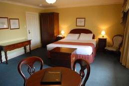 Quality Hotel Bentinck - Accommodation Mermaid Beach 2