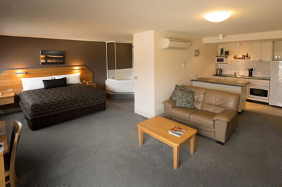 The Old Woolstore Apartment Hotel - Accommodation Mermaid Beach 7