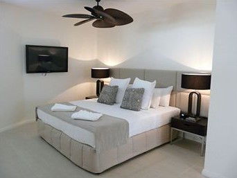 Club Tropical Resort - Accommodation Mermaid Beach 3