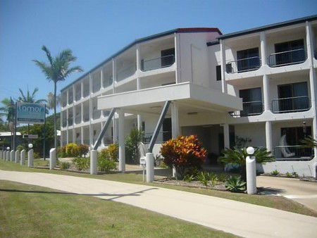 L'Amor Holiday Apartments - Accommodation Mermaid Beach 2