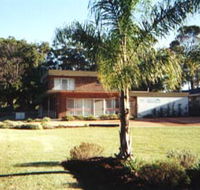 Seaview Holiday Apartments - Accommodation Mermaid Beach