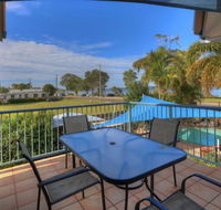 Dolphin Waters Holiday Apartments - Accommodation Mermaid Beach