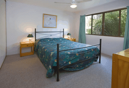 Kalua Holiday Apartments - Accommodation Mermaid Beach 4
