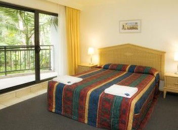 Flynns Beach Resort - Accommodation Mermaid Beach 2