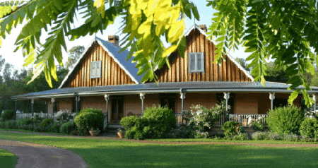 Carriages Country House - Accommodation Mermaid Beach