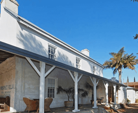 Prospect Villa - Accommodation Mermaid Beach