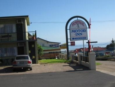 Festival Motor Inn - Accommodation Mermaid Beach 0