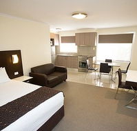 Country Comfort Premier Motel - Accommodation Mermaid Beach