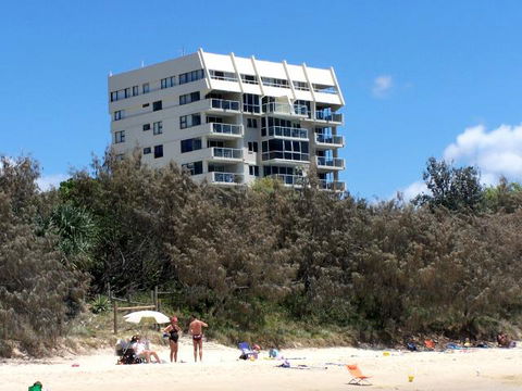84 The Spit - Accommodation Mermaid Beach 1