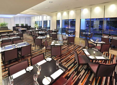 Novotel Melbourne Glen Waverley - Accommodation Mermaid Beach 8