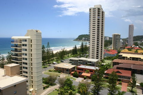 Horizons Burleigh Heads Holiday Apartments - Accommodation Mermaid Beach 1
