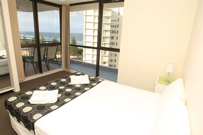 Burleigh Gardens North Hi Rise - Accommodation Mermaid Beach 4
