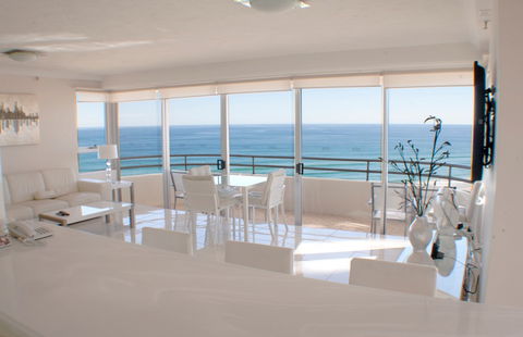 Zenith Apartments - Accommodation Mermaid Beach 1