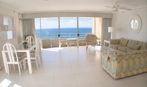 Zenith Apartments - Accommodation Mermaid Beach 2