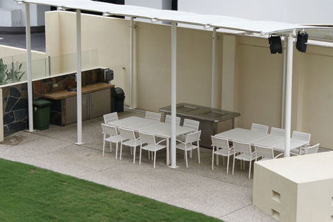 Zenith Apartments - Accommodation Mermaid Beach 5