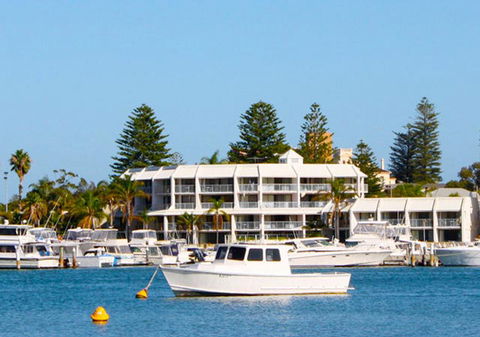 Pier 21 Apartment Hotel Fremantle - Accommodation Mermaid Beach 0