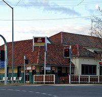 The Farmers Home Hotel - Accommodation Mermaid Beach