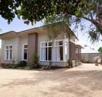 Driftwood Beach Cottage - Accommodation Mermaid Beach