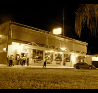 Queensland Hotel - Accommodation Mermaid Beach