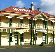 Branxholm Hotel - Accommodation Mermaid Beach