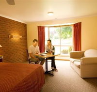 AAt 28 GOLDSMITHGolden Chain Motel - Accommodation Mermaid Beach