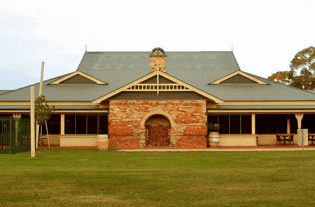 Potters Hotel And Brewery - Accommodation Mermaid Beach