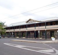 Crown Hotel Motel - Accommodation Mermaid Beach