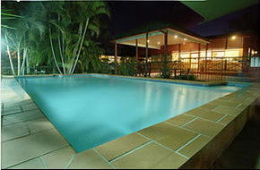 Dawson Motor Inn - Accommodation Mermaid Beach 2