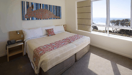 Stradbroke Island Beach Hotel - Accommodation Mermaid Beach