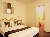 Emerald Maraboon Motor Inn - Accommodation Mermaid Beach 1