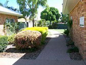 Emerald Maraboon Motor Inn - Accommodation Mermaid Beach 2