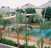 Bridges on Meninya Motel  Apartments - Accommodation Mermaid Beach