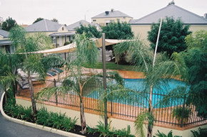 Bridges On Meninya Motel & Apartments - Accommodation Mermaid Beach 0