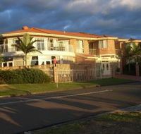 Lake Haven Motor Inn - Accommodation Mermaid Beach
