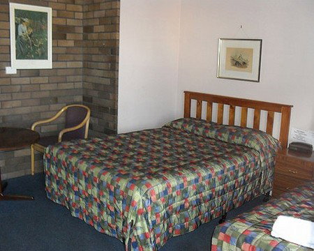 Downtown Motel - Accommodation Mermaid Beach 0