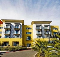 Quality Hotel Woden - Accommodation Mermaid Beach