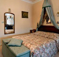 Victoria House Motor Inn - Accommodation Mermaid Beach
